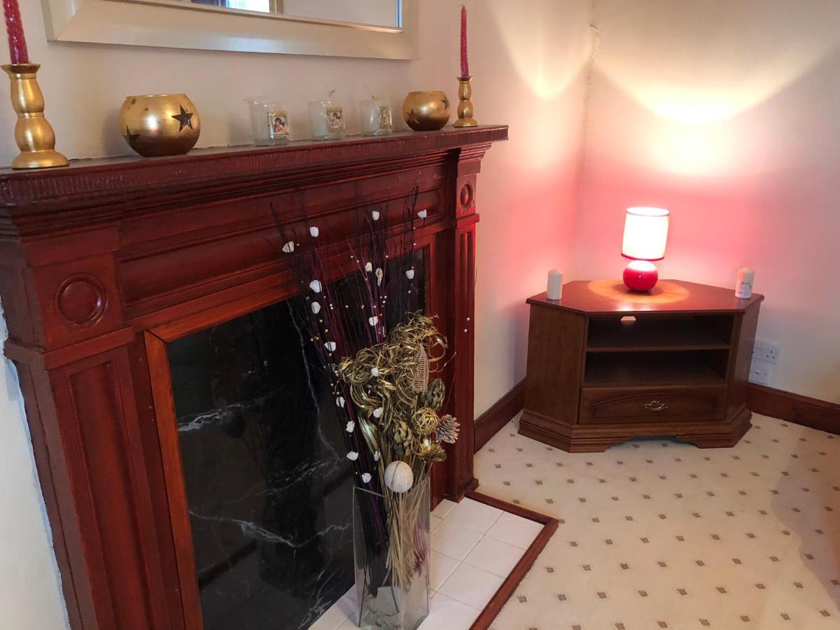 Executive Serviced Apartments 2 Forfar Kültér fotó