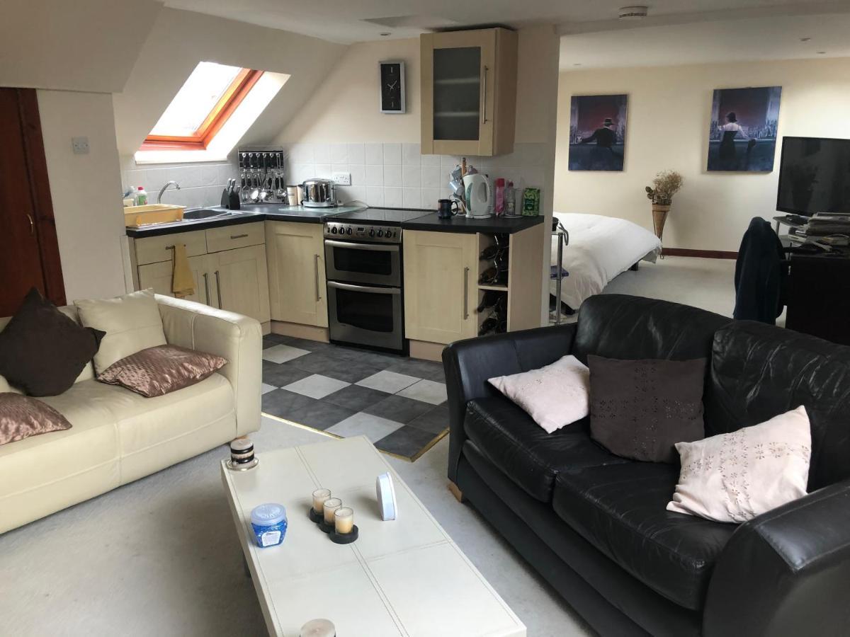Executive Serviced Apartments 2 Forfar Kültér fotó